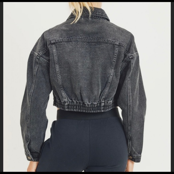 Cropped denim jacket (charcoal grey) - Picture 3 of 5